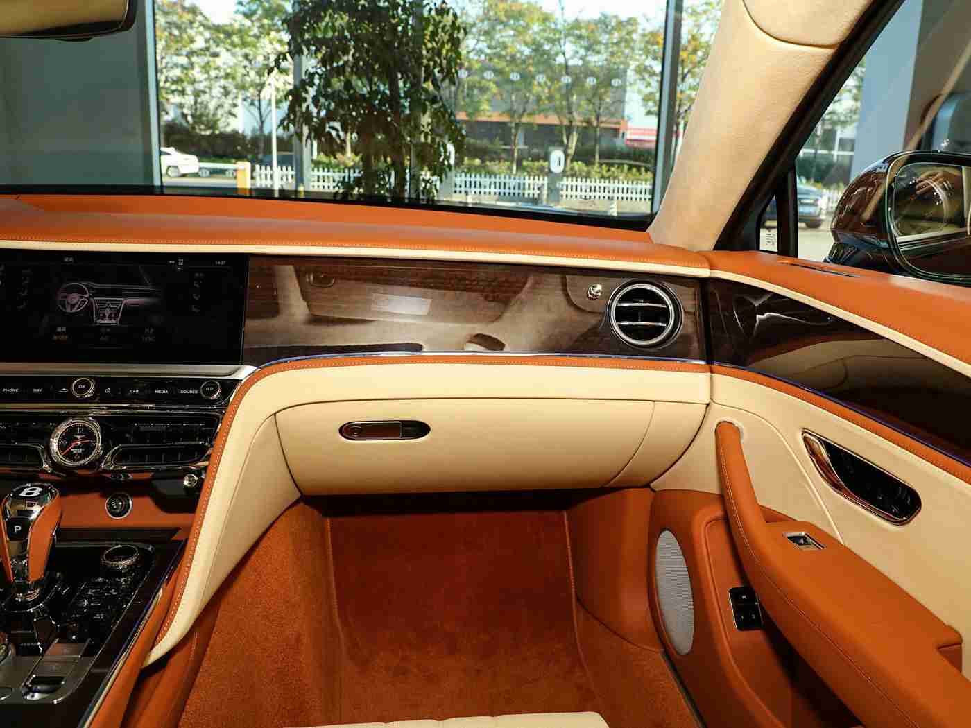 人人看人人干,智能浪潮席卷，新能源汽车与后市场服务升级：汽车行业变革新时代全解析-4