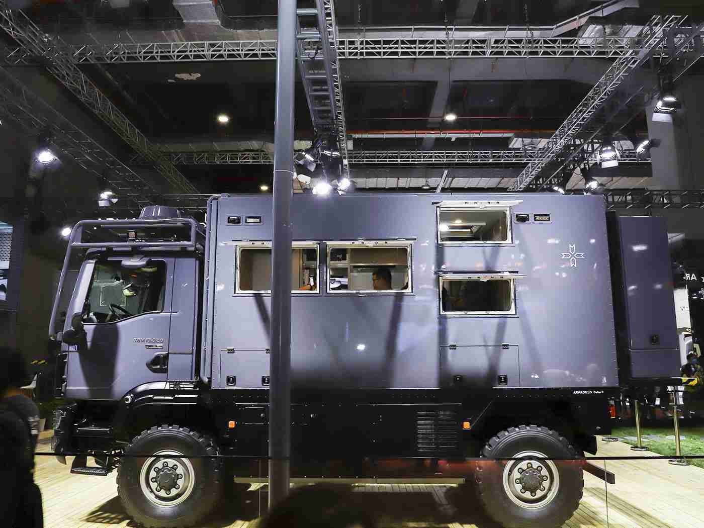 男同调教,“涡轮动力，智能驾驭，匠心独运，豪华体验——新车型引领驾驶潮流”-1