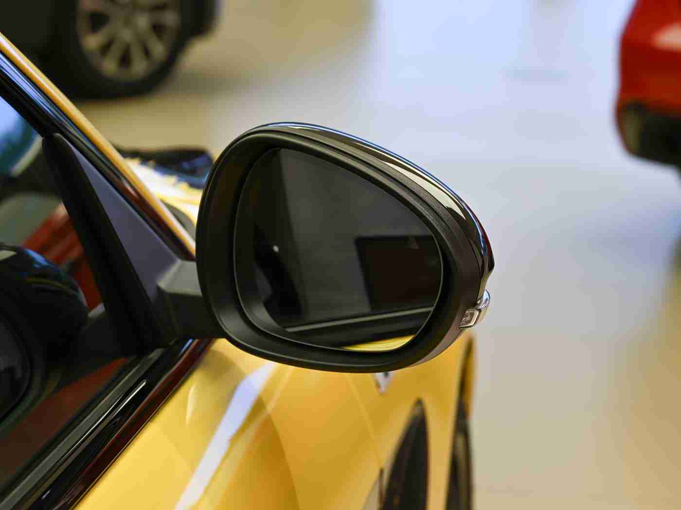 黄色软件免费下载3.0.3,智能驾驶新宠：全新软件引领汽车科技潮流，车主体验升级-2