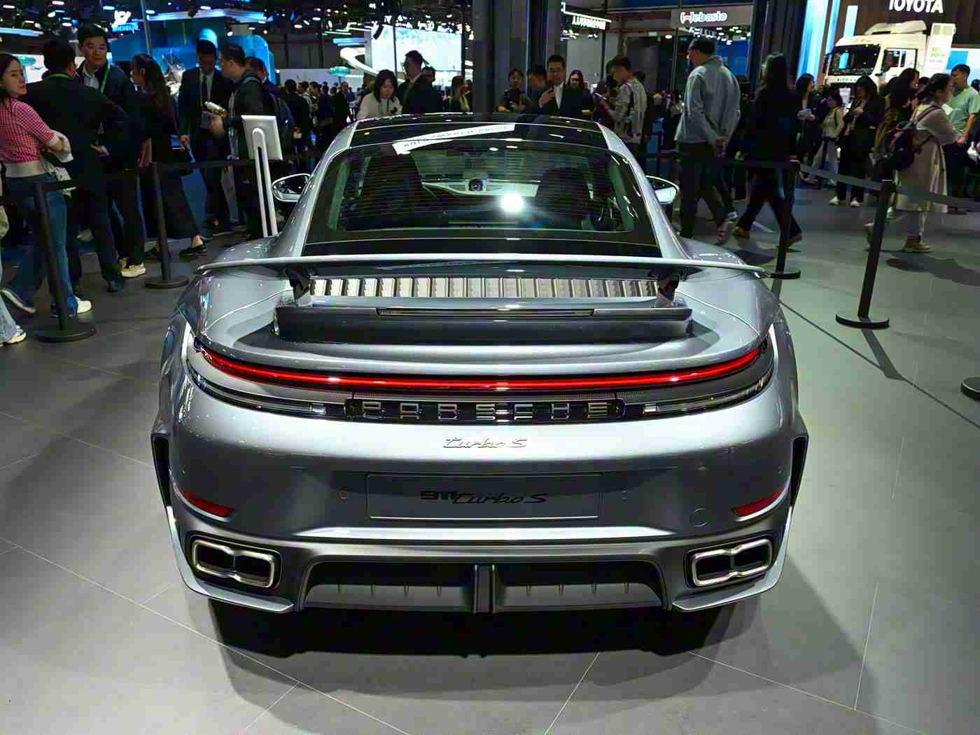 国产超级av,国产新锐车型惊艳亮相，引领市场创新风潮-1