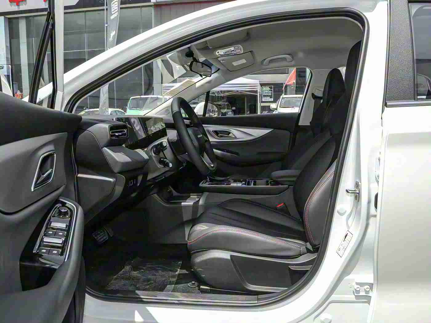 黄色软件排行榜,汽车软件新格局：国产崛起，合资升级，安全成焦点-3