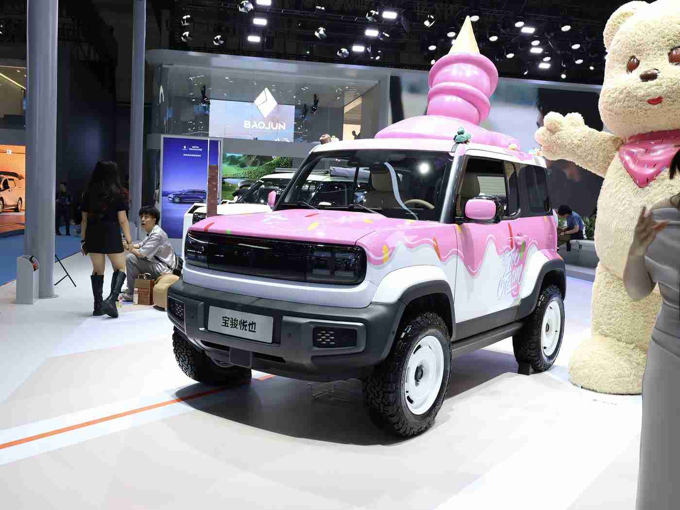 黄片入口,独特设计引领潮流，智能科技加持：全新车型惊艳亮相，颠覆传统购车体验-4