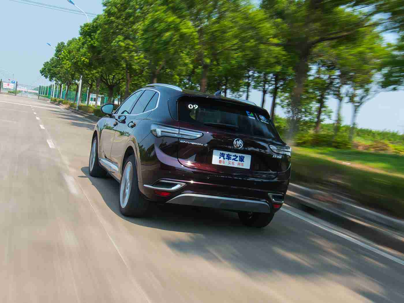 国产乱交,驾驭未来,时尚动力,国产SUV新锐崛起-1