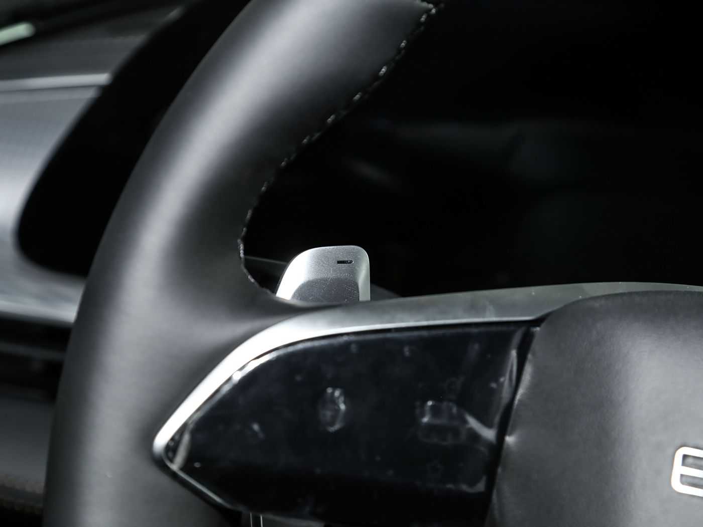 男女差差,汽车市场新风向：女性购车需求崛起，品牌争相打造差异化服务-3