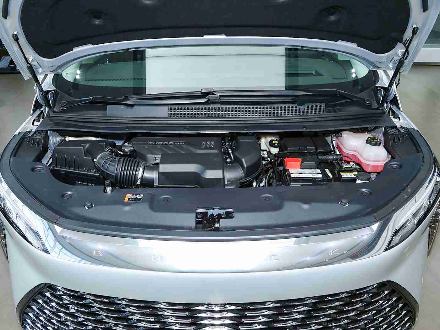 日操夜操,汽车：日以继夜挑战极限，科技助力出行便利新篇章-1