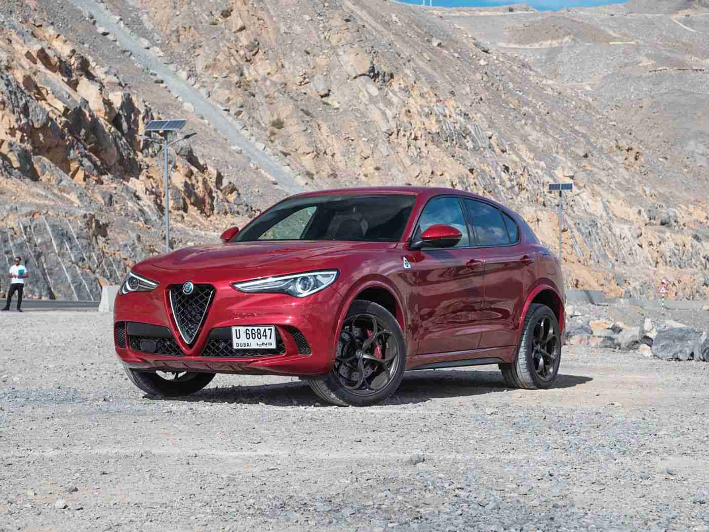 操比软件,智能驾驶新篇章：操比系统引领汽车行业绿色出行新潮流-2