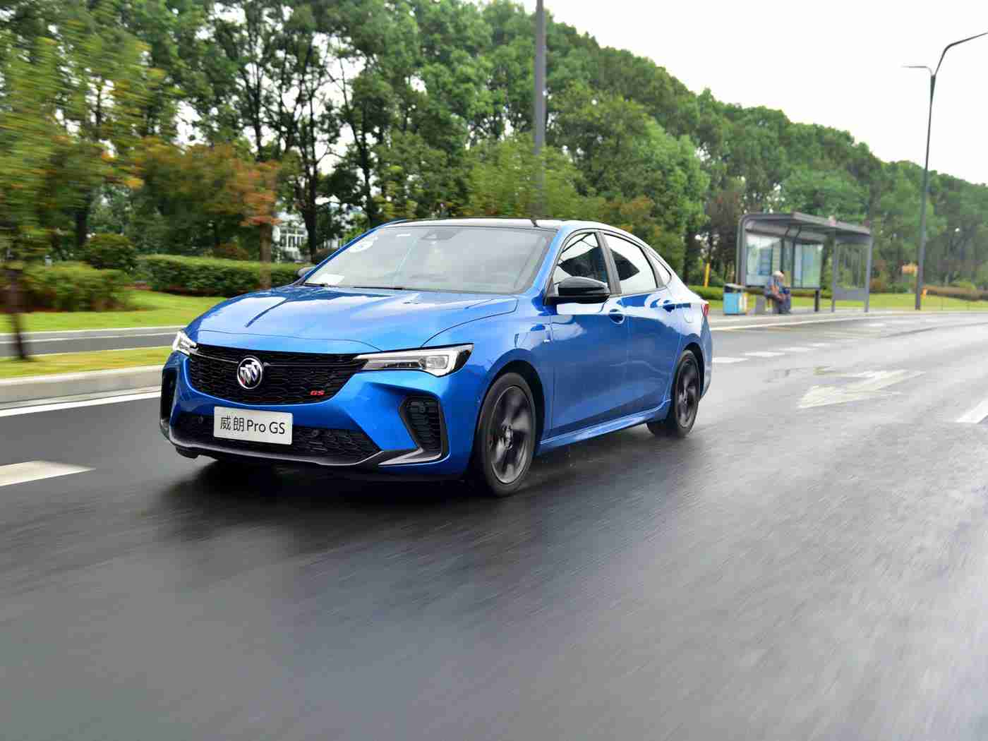 全国十大黄色软件,智能网联汽车时代，警惕网络安全威胁，共筑安全出行防线-1