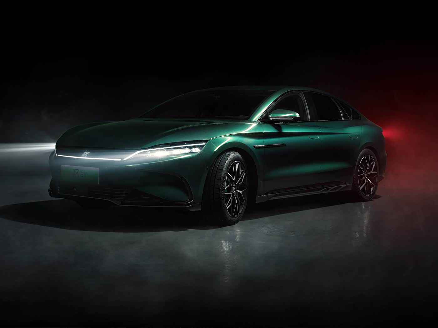 黄色软件3.0。,“智能驾驶新篇章：国产“黄色软件3.0”助力汽车行业转型升级，引领安全便捷出行潮流”-5