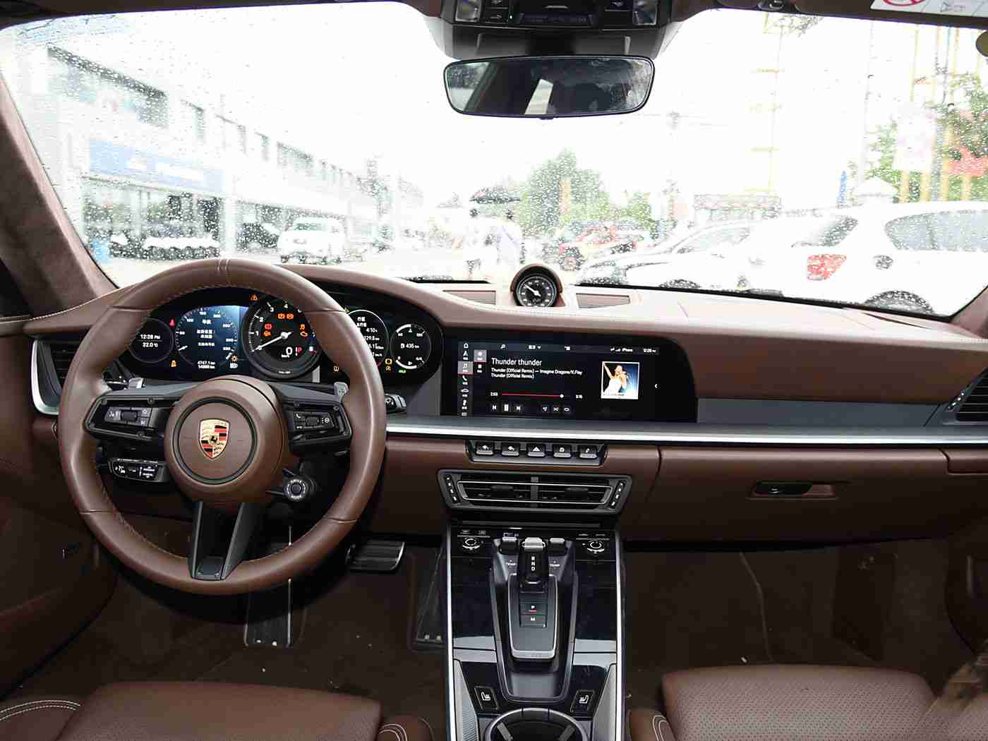 榴莲视频污污污,新能源汽车黑马崛起：独特设计、卓越性能、亲民价格，引领潮流新风尚-1