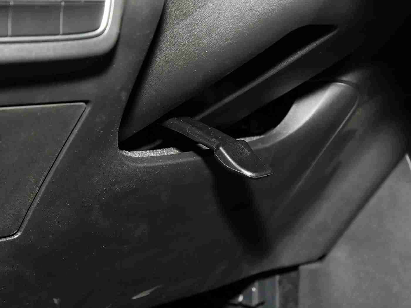 爱情岛av,浪漫新锐品牌,爱情岛汽车惊艳亮相,引领驾驶潮流-5