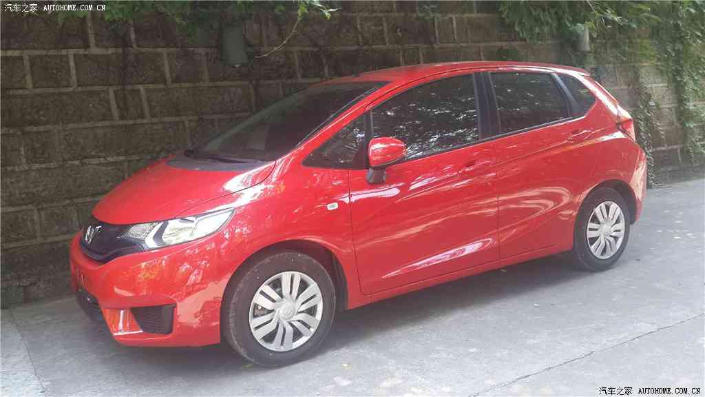 欧美大白屁股,汽车设计新风尚：揭秘“大白屁股”设计理念如何引领潮流-2