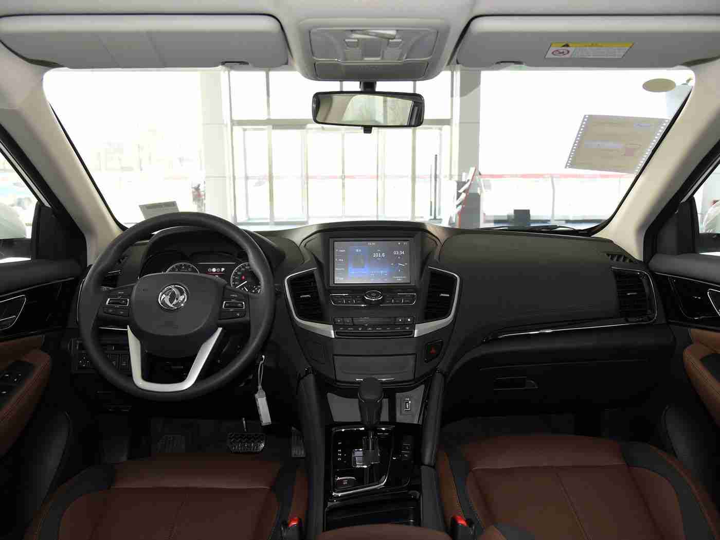 好_色_先_生丅V,全新车型亮相:独特魅力与卓越性能,"好色先生丅V"成汽车界焦点-2