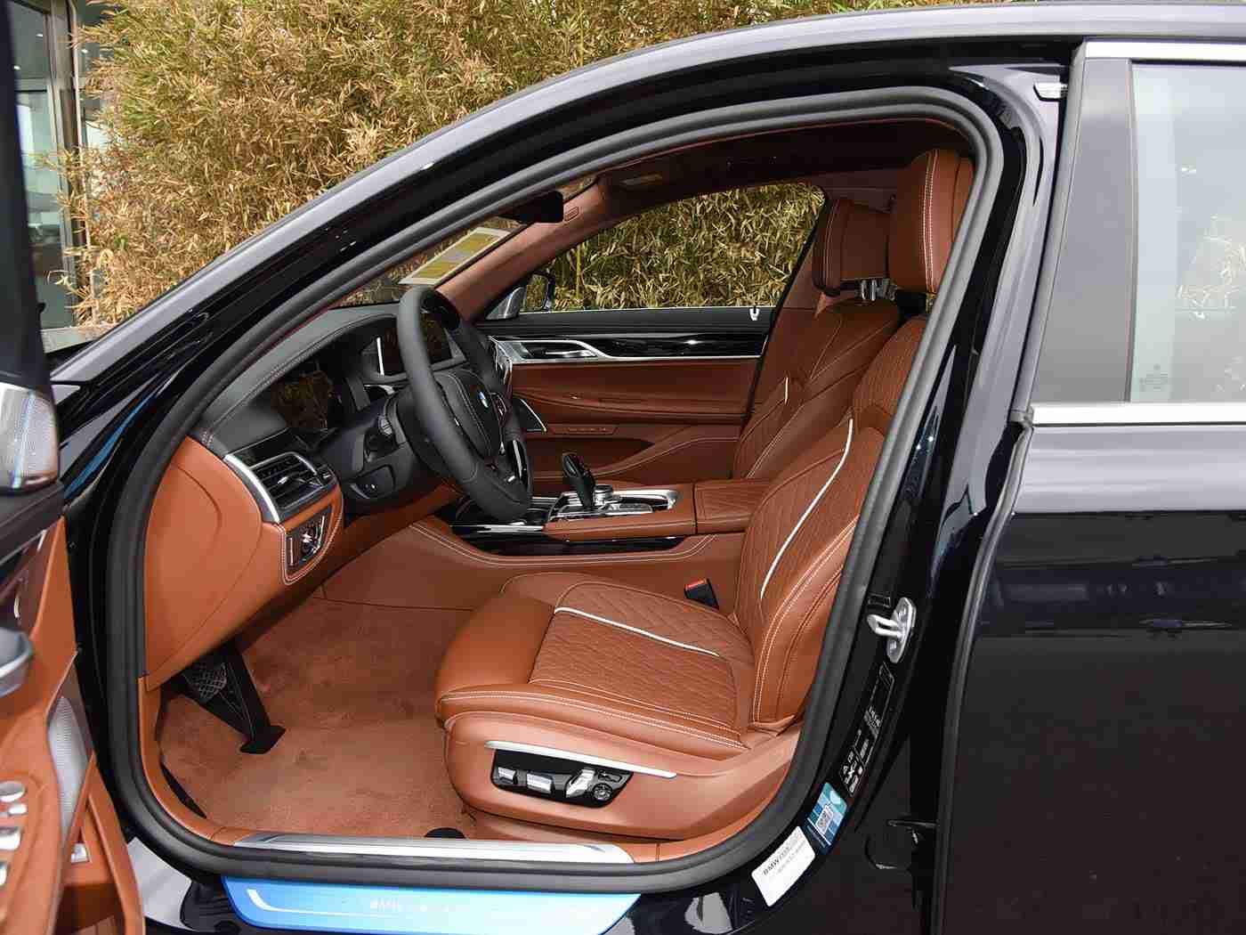 黄色APP在线观看,汽车资讯盛宴，沉浸式体验尽在“黄色APP在线观看”平台-1