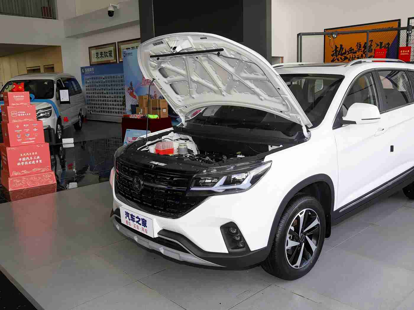 国精产品一区二区三区区别在哪,揭秘汽车市场：国精产品三大区域差异大揭秘，购车指南一网打尽-2