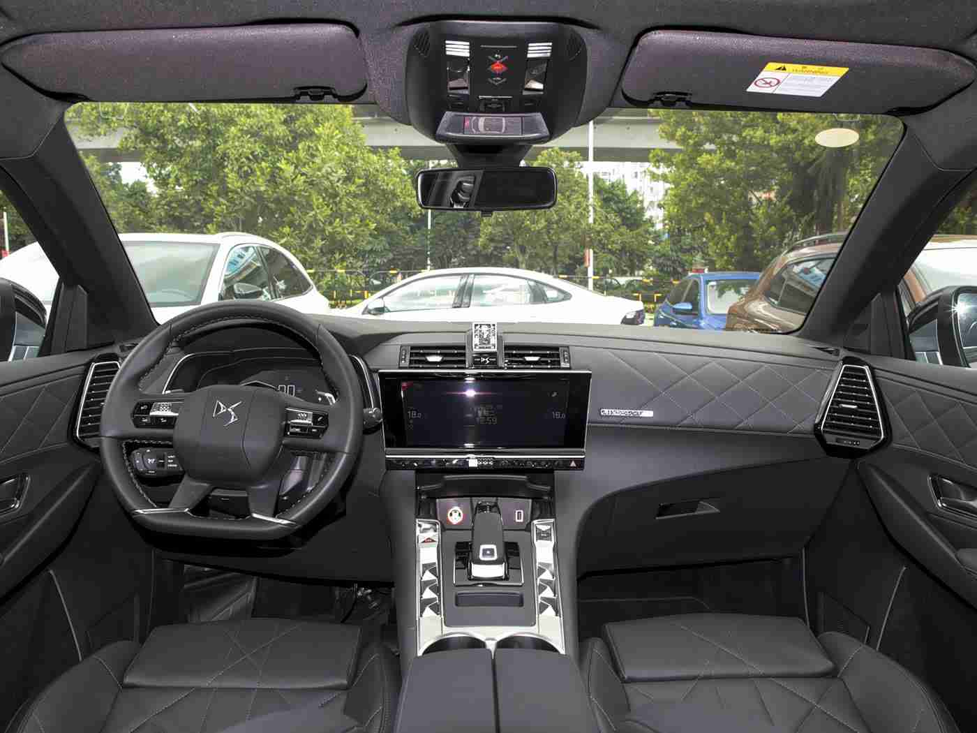 三级av,新能源汽车巨头新宠，“三级AV”混合动力概念车引领绿色出行新风尚-4