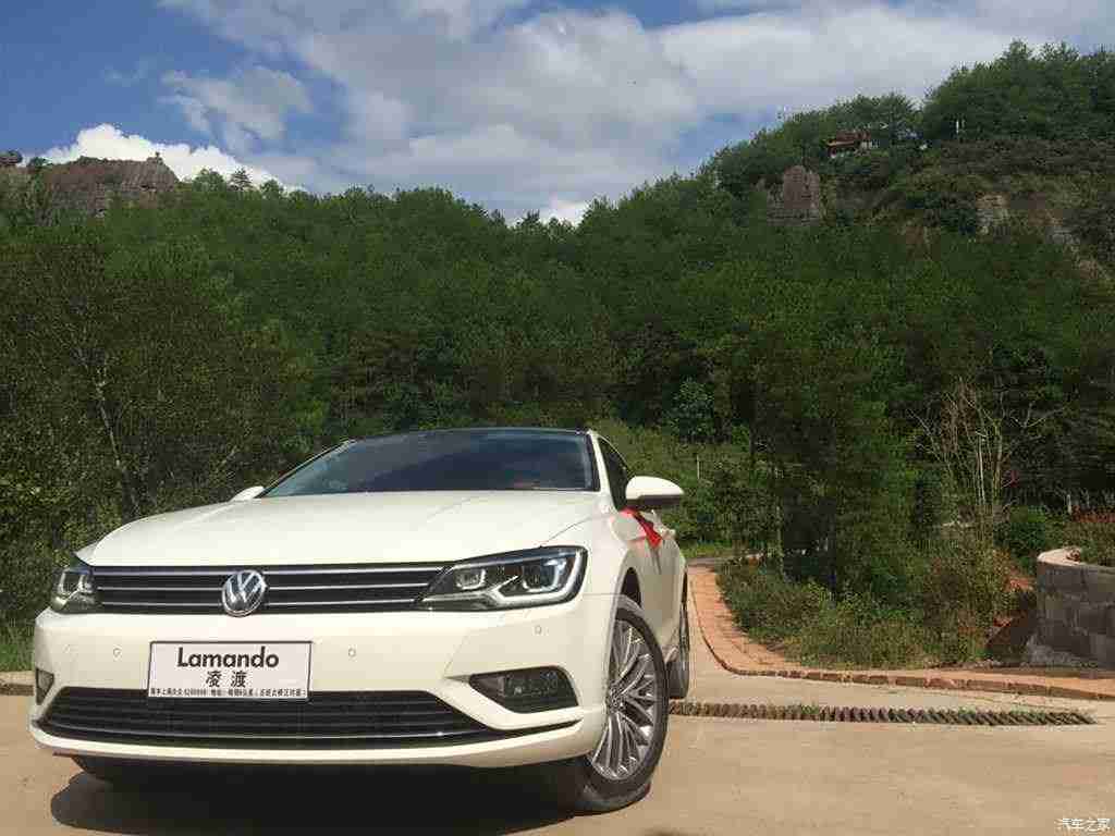 白丝班长,智能助手“白丝班长”引领汽车革命,打造全新驾驶体验-4