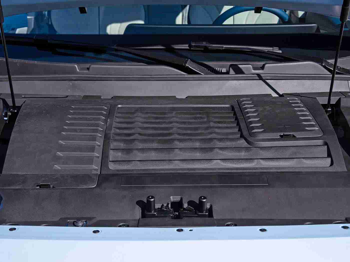 美女裸体软件,智能驾驶新风尚，虚拟互动解疲劳，科技赋能车生活-2