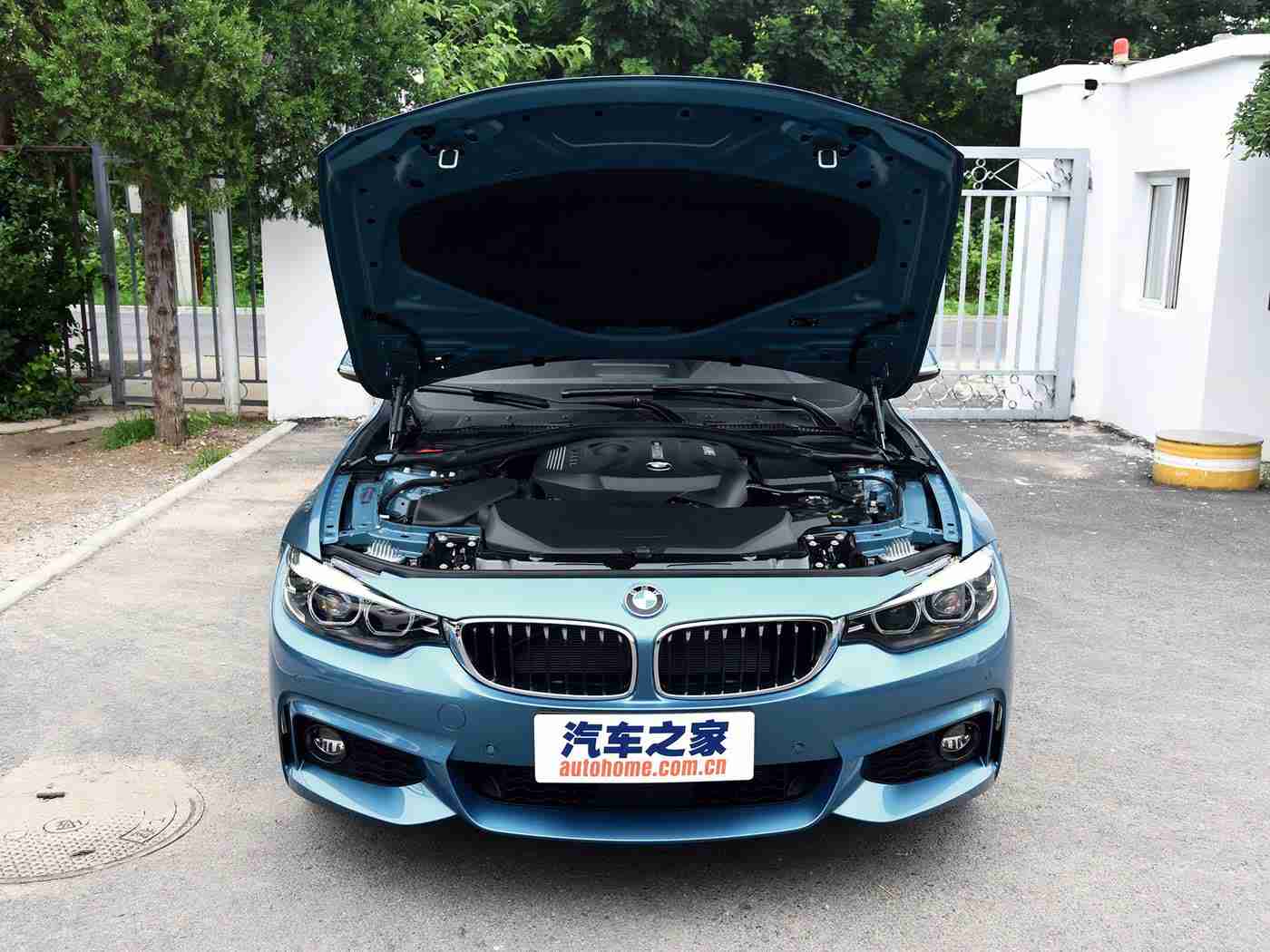 男生和女生一起差差app,“跨界联动，共创购车新天地，差差app让男女车主共享智慧购车体验”-4