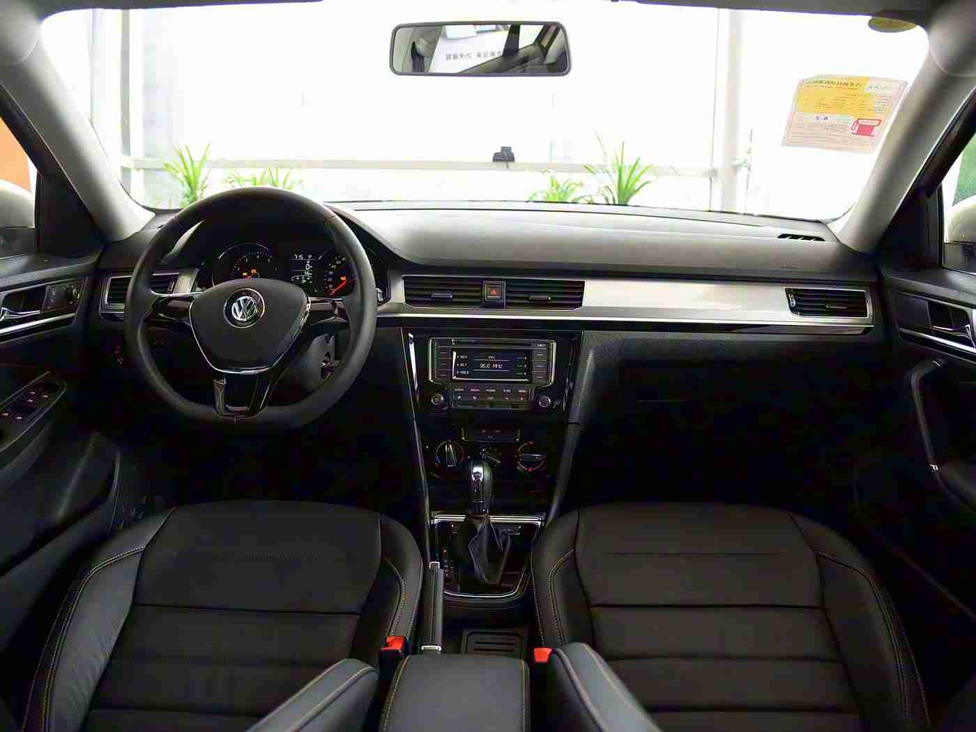 男女搞鸡软件,“创新驾驶体验,智能安全护航:揭秘汽车行业革命性辅助系统”-2