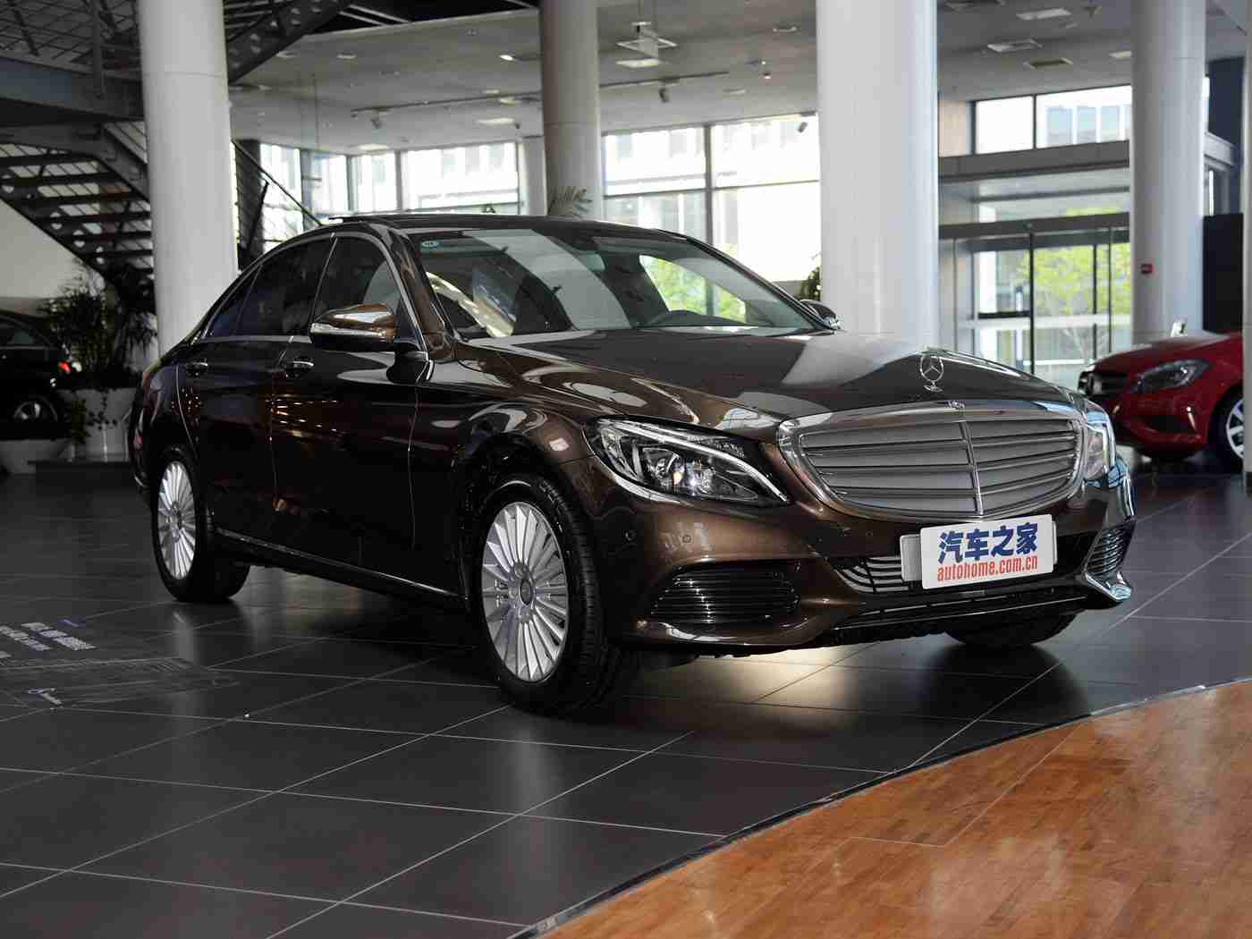 黄色软件下载3.30,智能导航,语音助手,安全护航,云端升级,畅享未来出行之旅-2