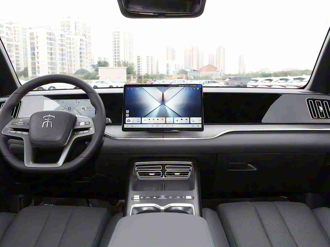 香蕉扎到桃子里怎么办,汽车保养“小插曲”，系统无忧安全行-1