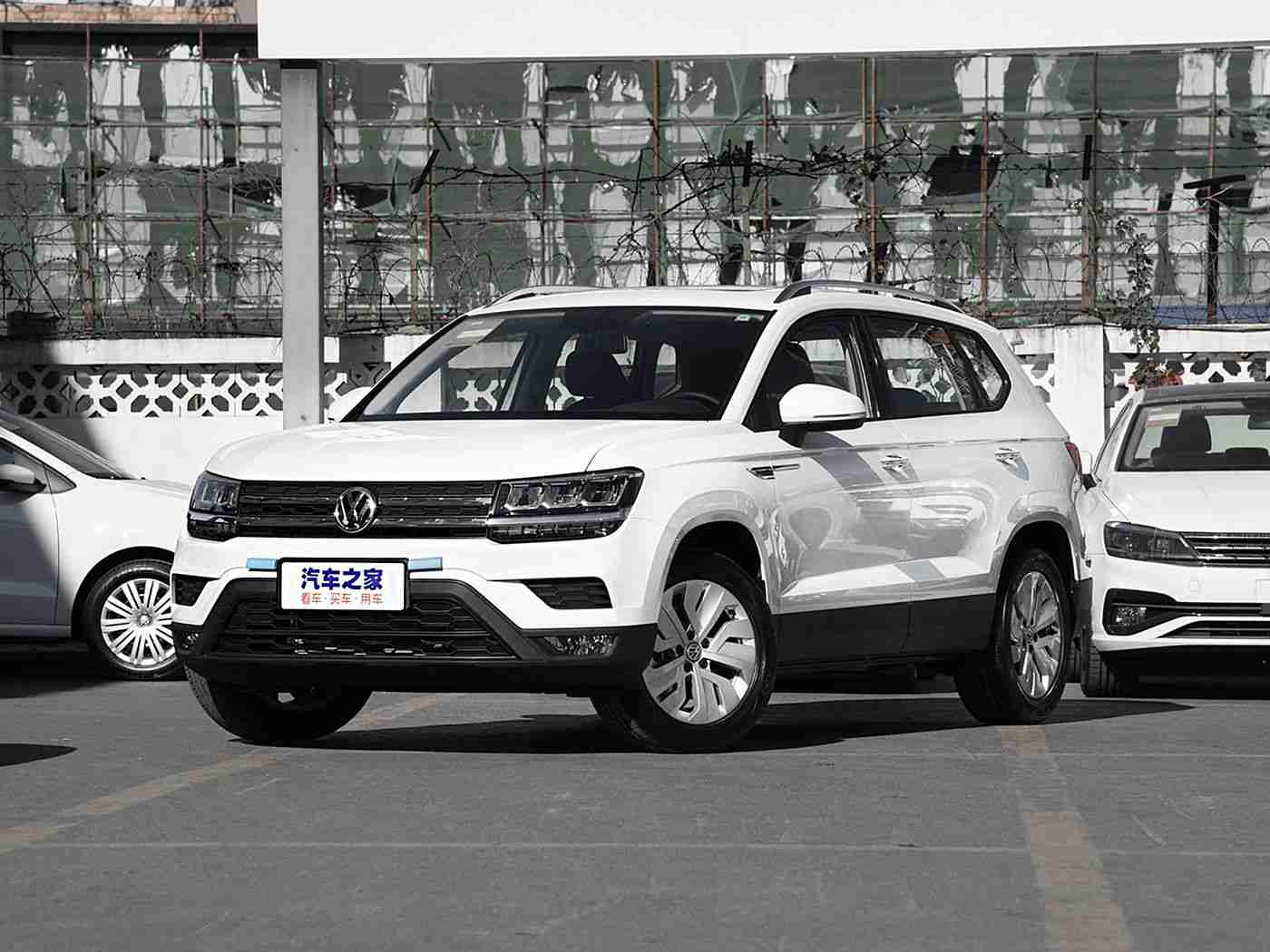 黄色软件18,“智能驾驶新标杆:深度解析“黄色软件18”,引领未来出行新体验”-1