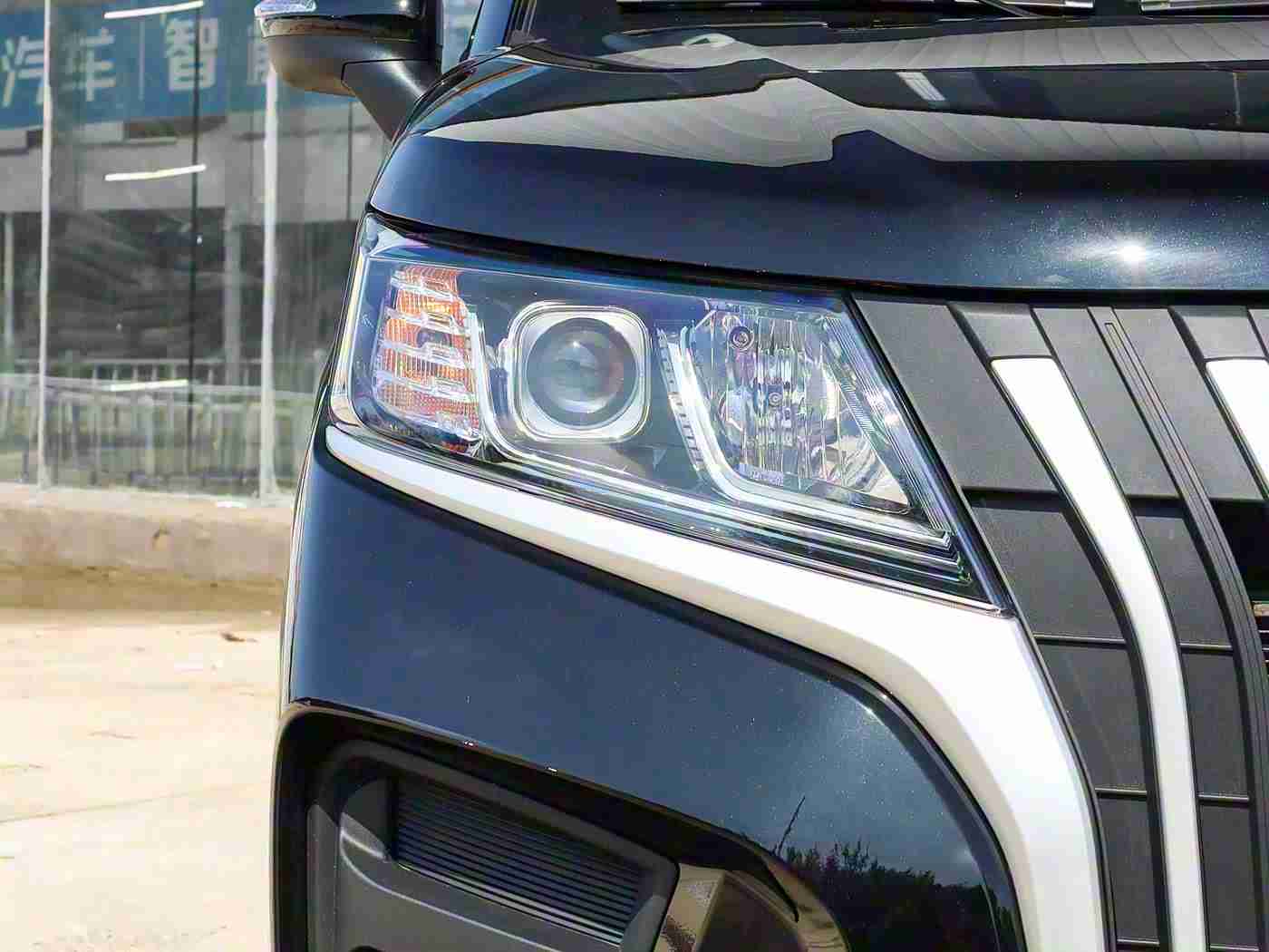 真人拔萝卜,创新营销新风尚，趣味体验助力汽车生活升级-1