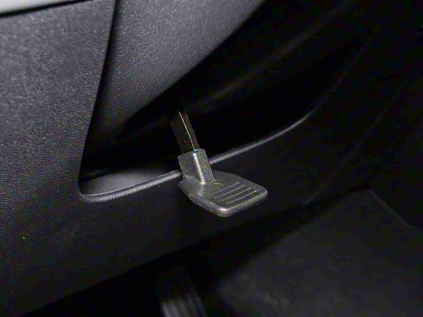 红桃47.38,红桃新车型引热议:动力强劲、设计独特、配置丰富,亲民价格成市场焦点-2