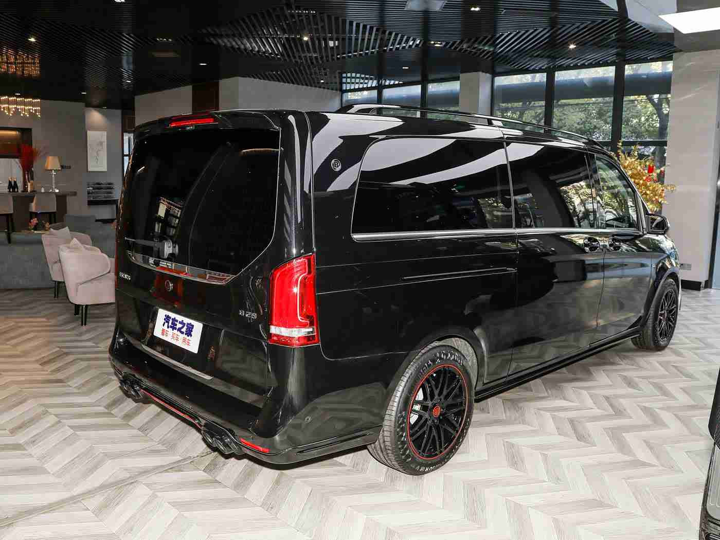 打扑克不盖被子,“创新设计，节能环保，智能科技——某品牌全新SUV车型引领潮流，满足消费者多元化需求”-2