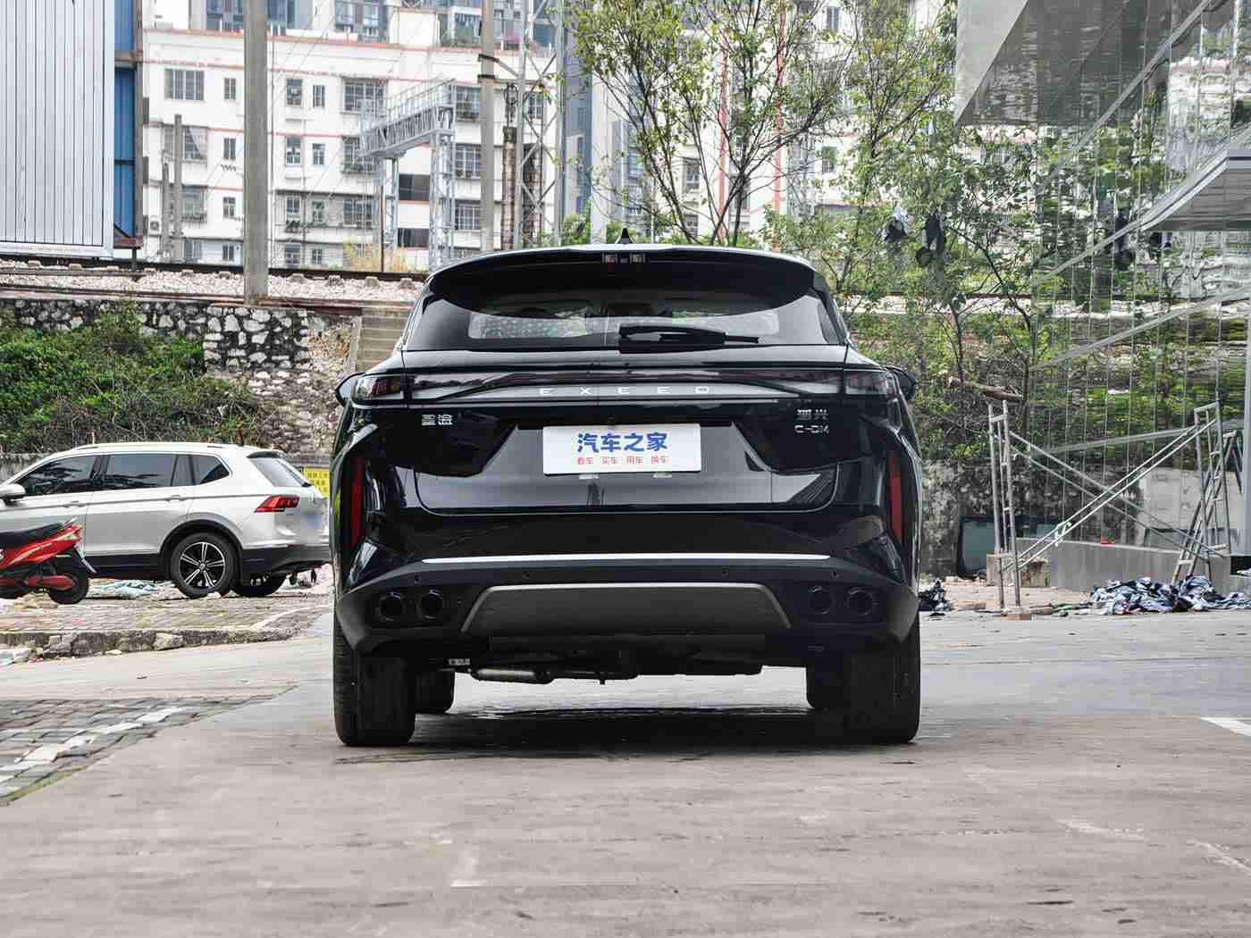 老师你的兔子,未来概念车惊艳亮相,独特造型+智能科技,颠覆出行体验-3