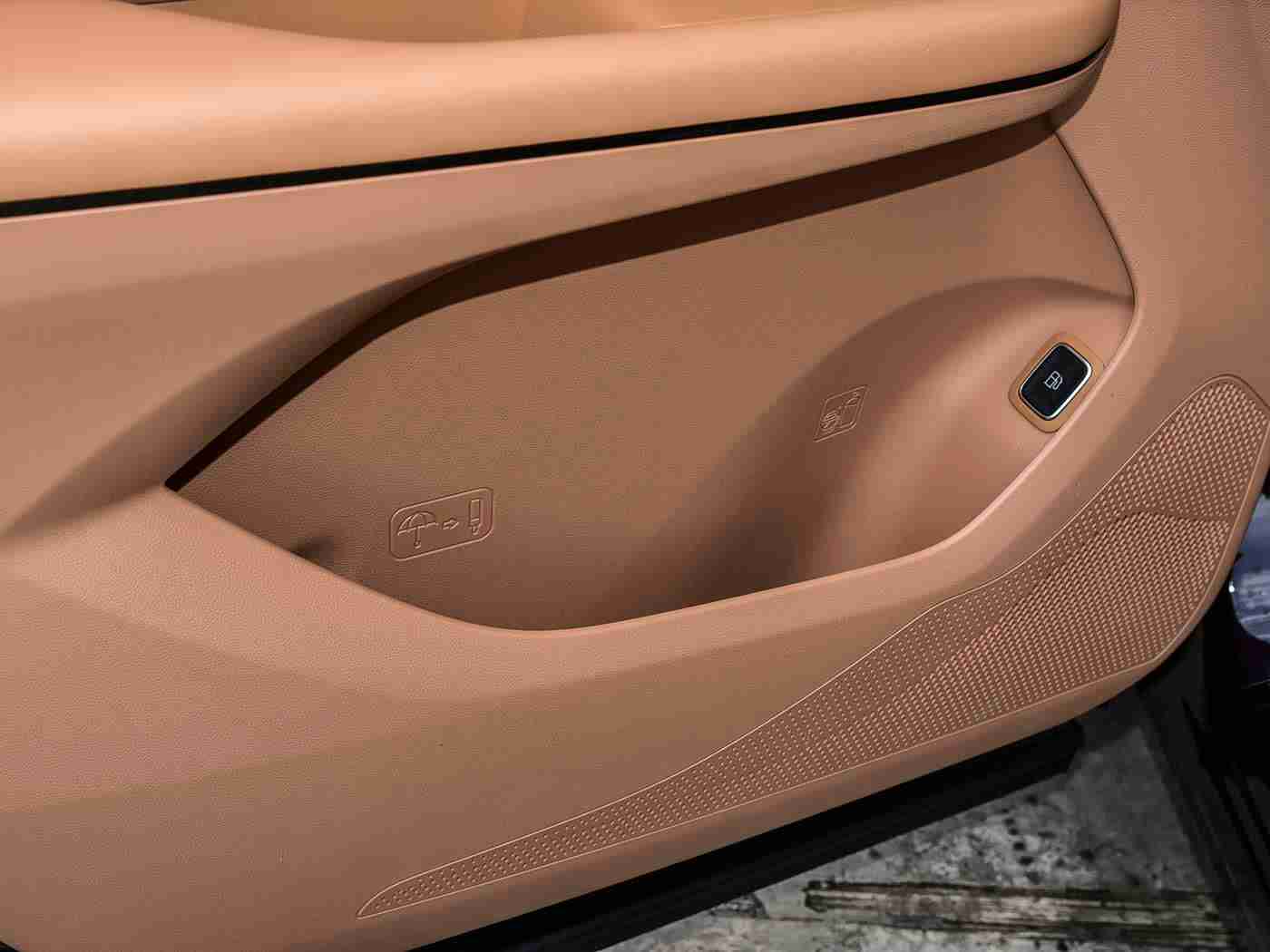 黄色软件APP3.0.3,驾驶新境，智慧启程，定制之旅-3