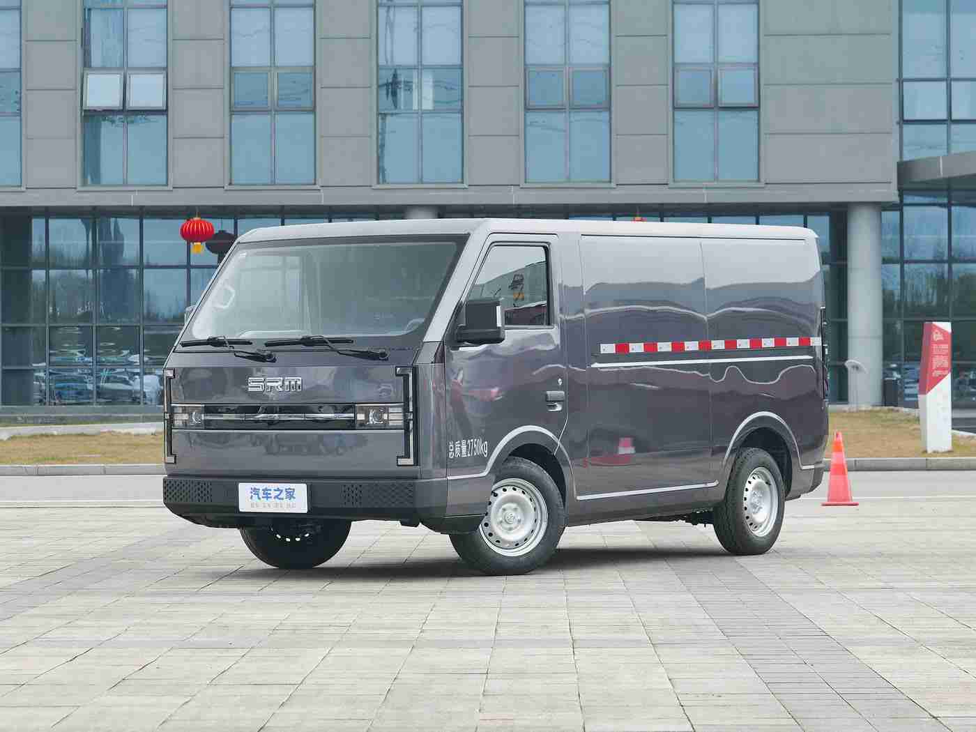 黑人巨吊,创新性能领航,独具匠心“黑人巨吊”引领汽车新潮流-1