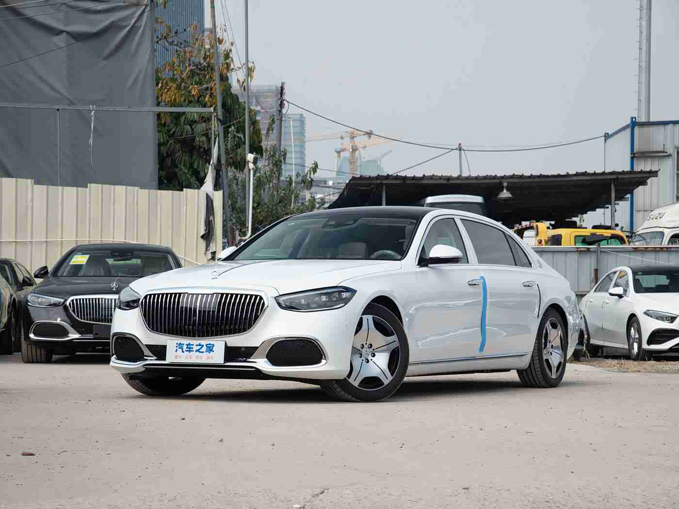 黄色APP下载3.0.3,“智能导航新篇章，汽车生活新体验，一键升级畅行无忧”-1