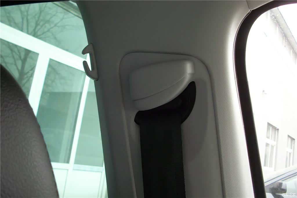 亚洲一区二区三,新能源汽车浪潮下，亚洲三大区域市场动态解析：技术驱动，品牌争霸，购车新选择-2