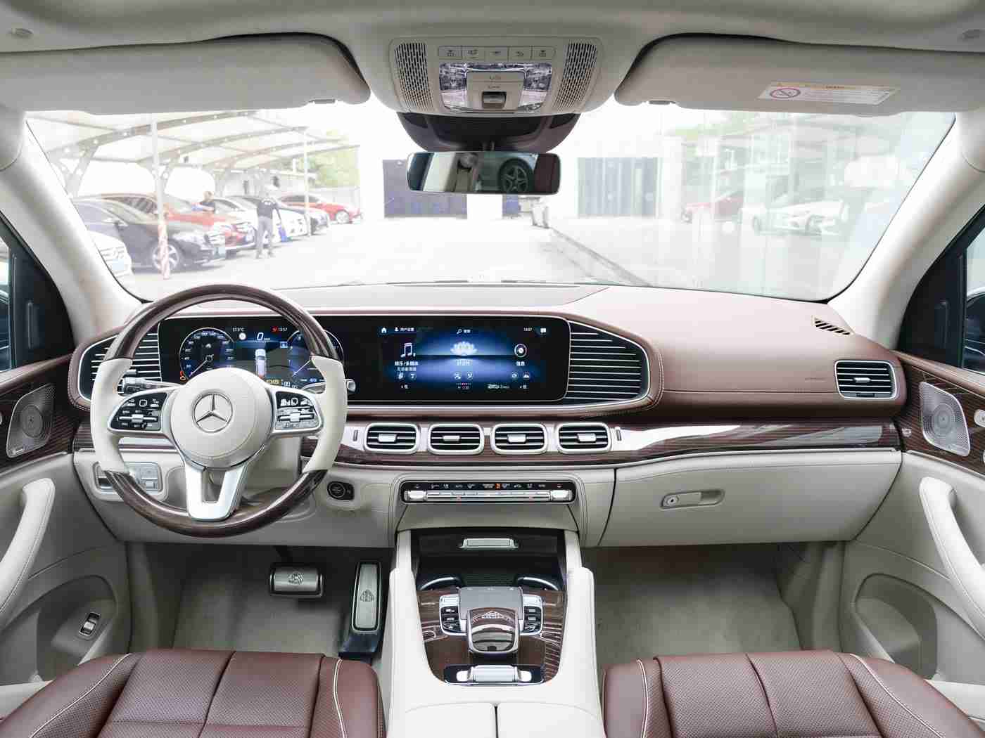 老中医SPA养生按摩推油,汽车新宠：科技养生融合，打造舒适驾驶新体验-4