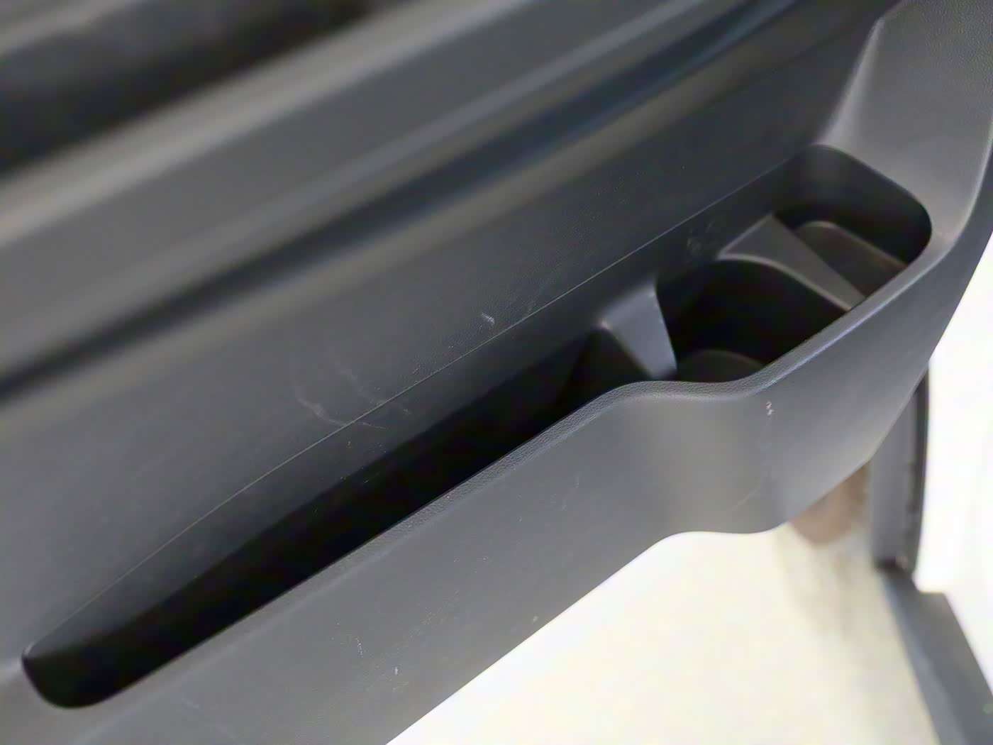 黄色软件破解,智驾守护，软件安全，共筑汽车行业新防线-3