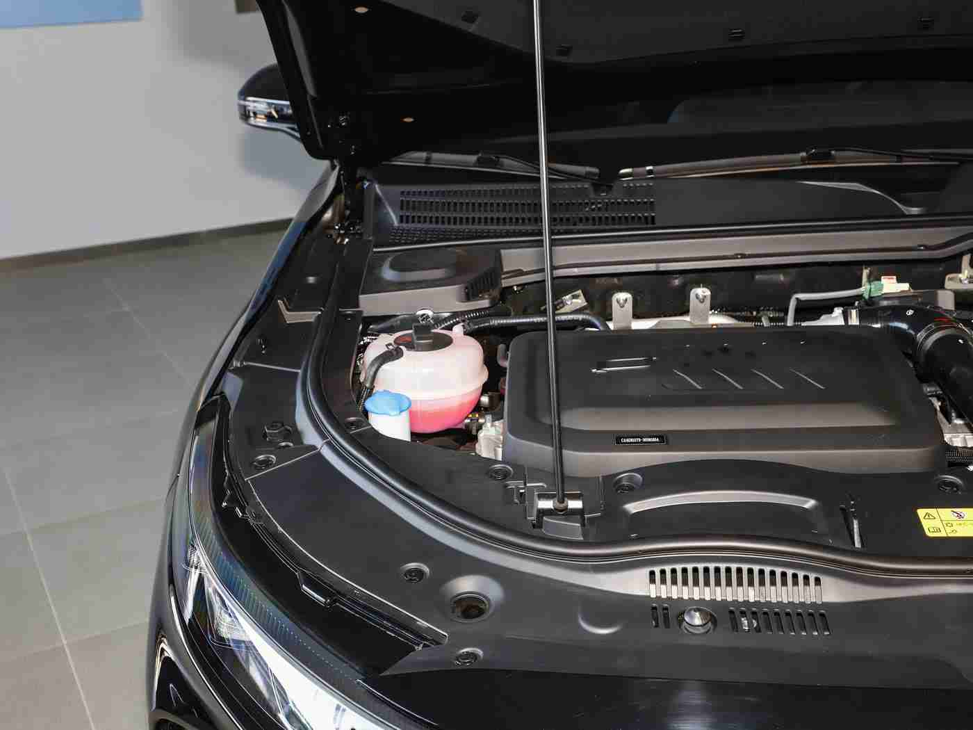 黄色软件app3.0.3,智能驾驶新纪元,全方位辅助助力车主无忧出行-4