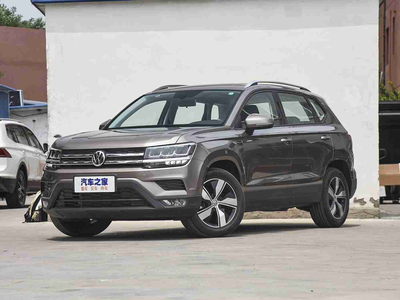 黄色APP下载安装,汽车生活新革命：“黄色APP”一站式服务平台引领绿色出行潮流-2