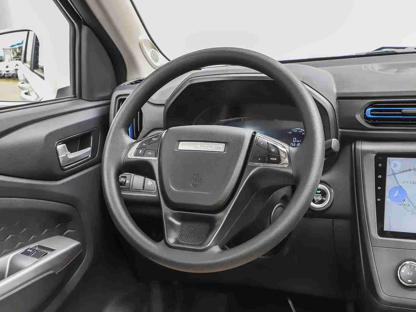 美女不穿衣服APP,科技新潮助力汽车营销，“美女社交平台”开启行业互动新篇章-1