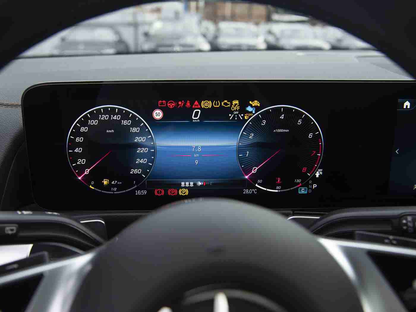 爱情岛自拍,时尚自拍新宠，“爱情岛”汽车引领潮流，聚焦年轻消费者眼球-3