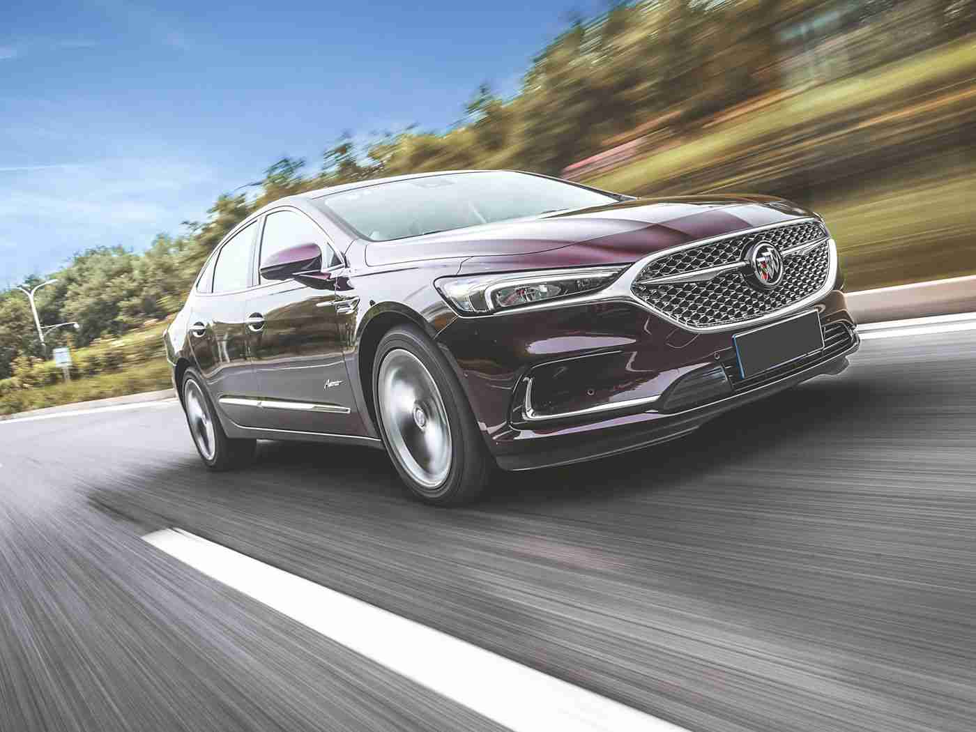 黄色富二代,年轻收藏家张浩：汽车收藏之路，黄色激情中的经典传承与品味追求-5