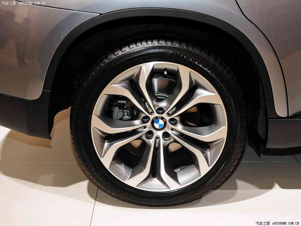 东京热app无限看免费版下载,汽车资讯宝库，互动论坛盛宴，一键开启驾驶新视界-4