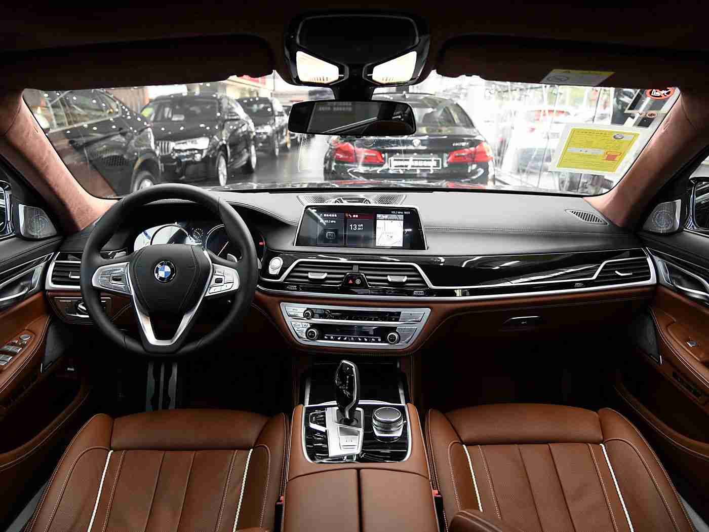 操迪丽热巴,迪丽热巴风尚驾驭，智炫动力领航新潮流-1