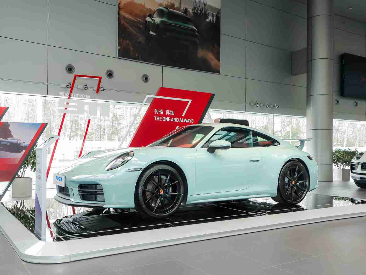 打扑壳不盖被子,汽车安全至上：新能源汽车崛起，安全配置与环保性能并重-4