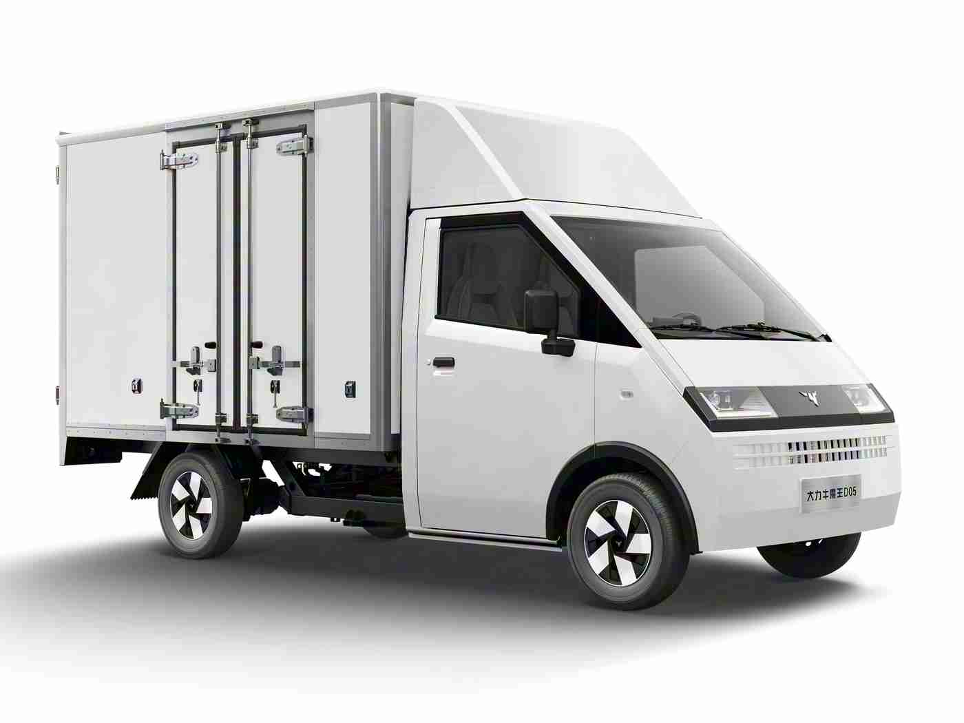 亚洲欧洲一区二区,汽车市场风云再起：特斯拉、宝马、丰田等巨头布局全球，竞逐新能源未来-1