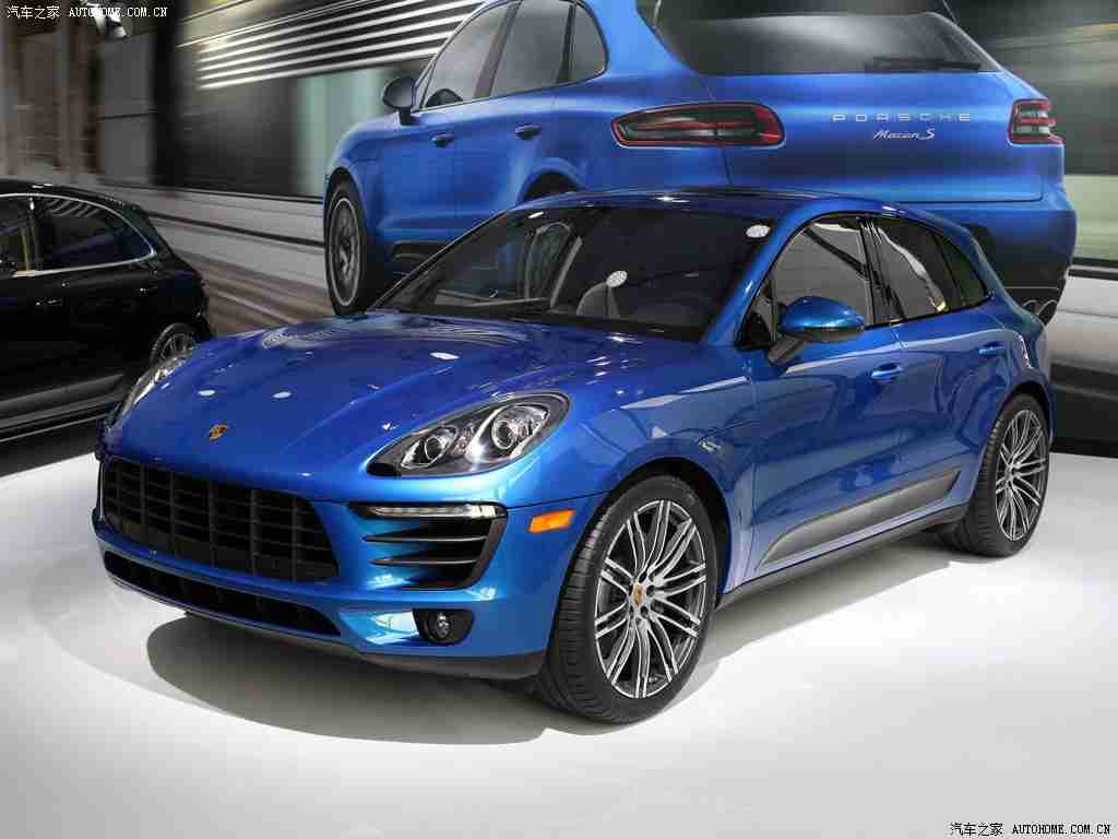 17C吃瓜,“新宠来袭!某品牌17C车型引领潮流,外观时尚动力强劲,智能科技人性化配置一应俱全,车坛新宠备受瞩目”-1