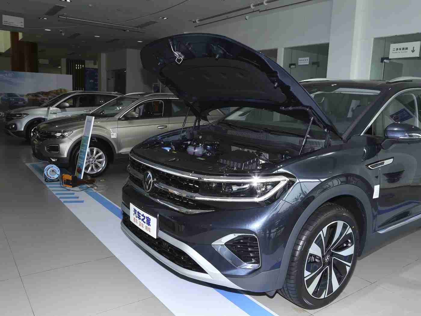 国产成人综合电影,国产汽车崛起映照影视繁荣,携手共铸文化自信新篇章-2