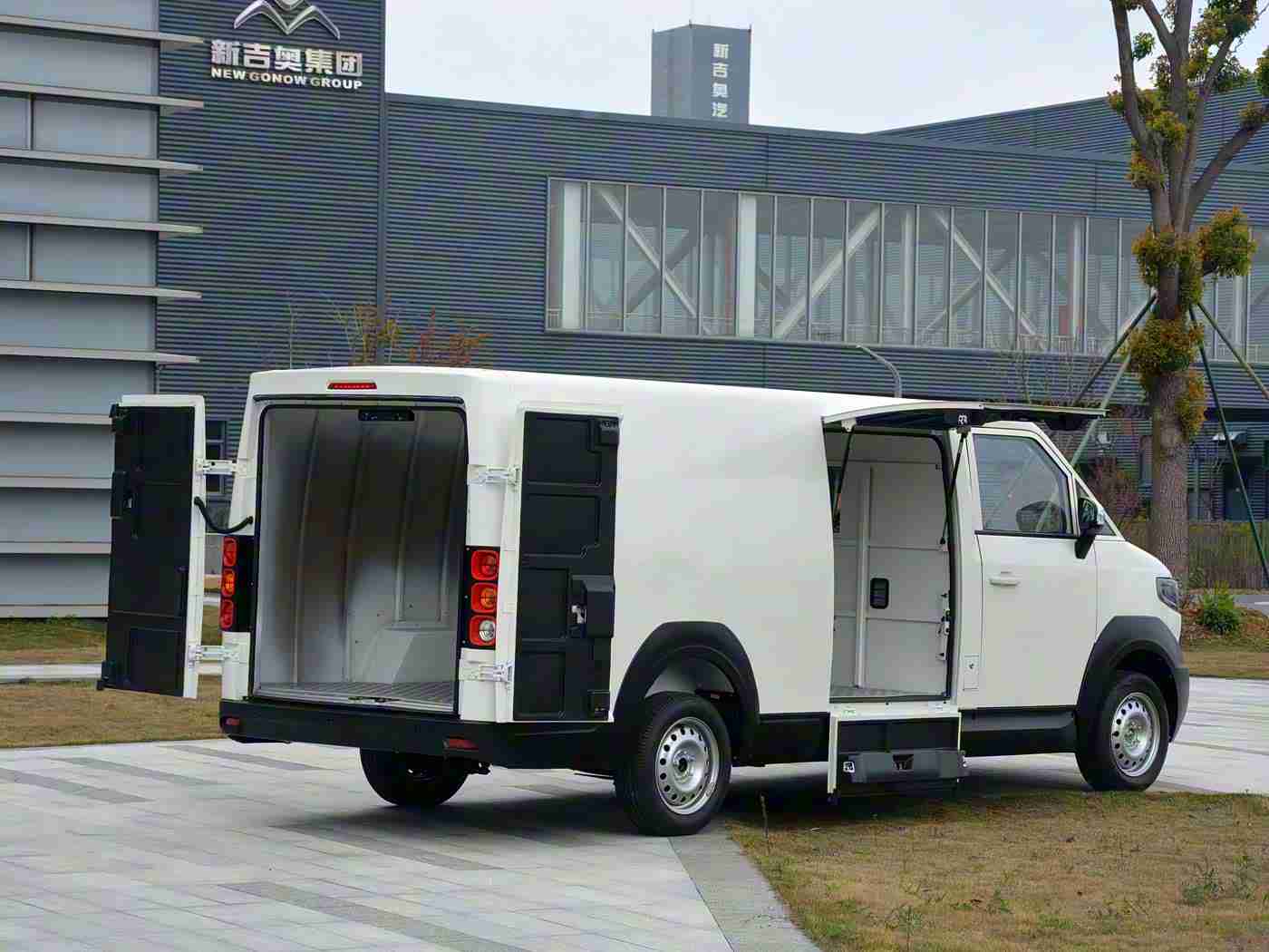 国产成人tv,风潮来袭，性能非凡，亲民价SUV，引领潮流新风尚-3