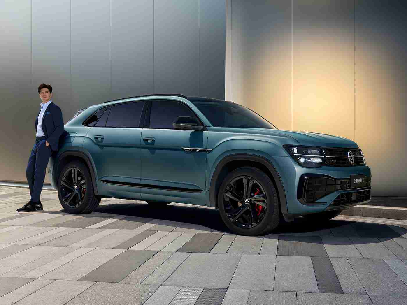 男生和女生一起差差差很痛APP,科技新宠助力行车安全：创新APP引领汽车行业变革，出行无忧未来已来-2