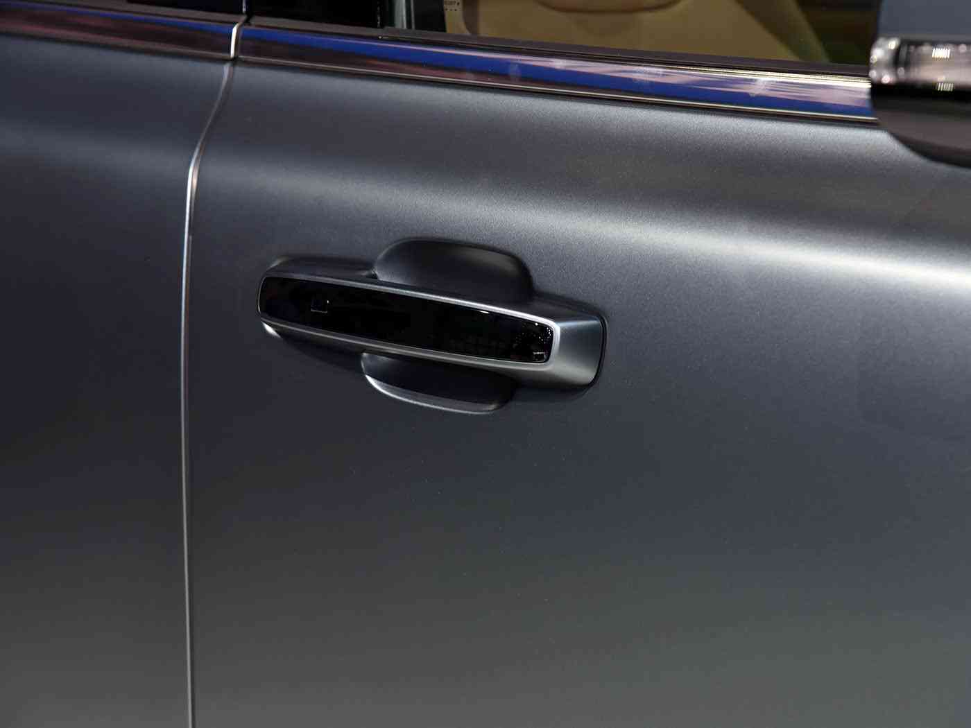 三上攸亚作品,日本设计师三上攸亚全新概念车震撼来袭，未来科技与自然美学完美融合，引领全球车坛新潮流-1